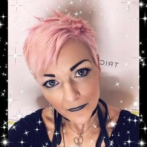 Meet your Posher, Hope